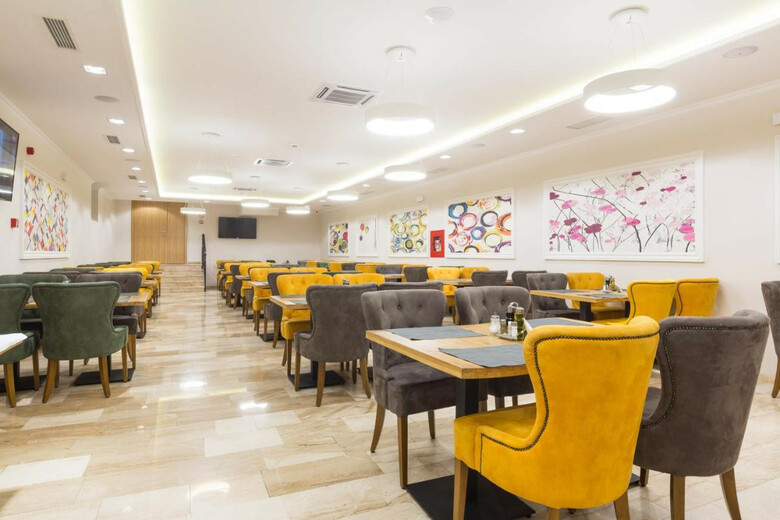 Hotel Royal