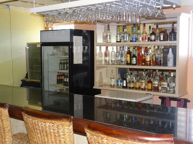 Hotel Tropical Winds Apartment
