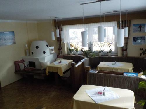 Bed & Breakfast G�stehaus Kuen