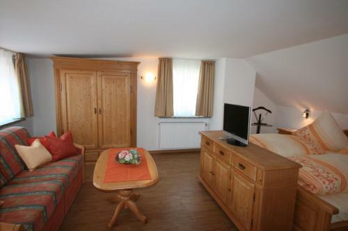 Alpenflair Ferienwohnungen "haus Doris"