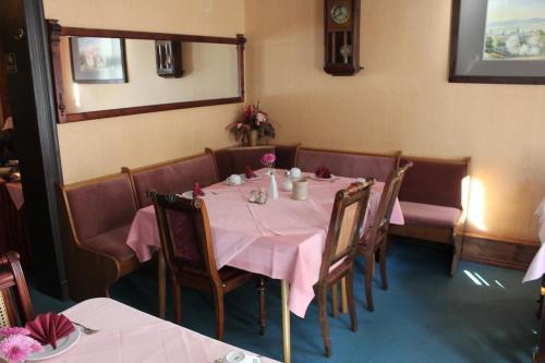 Hostal Hotel Garni Am Dippeplatz