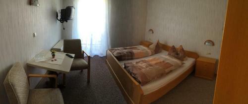 Hostal Pension Caf� Papke
