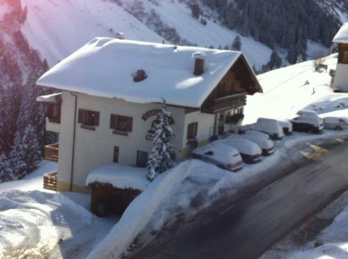 Apartamento Gasthaus Gl�ckle