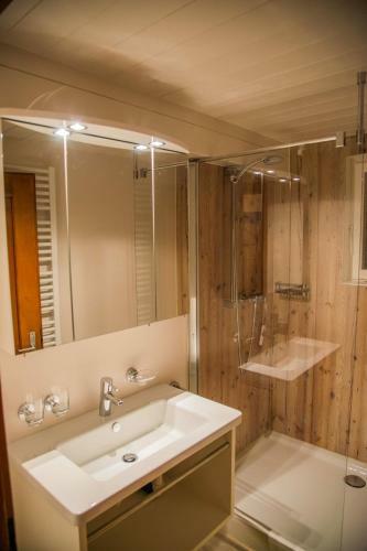 Apartamento Gasthaus Gl�ckle