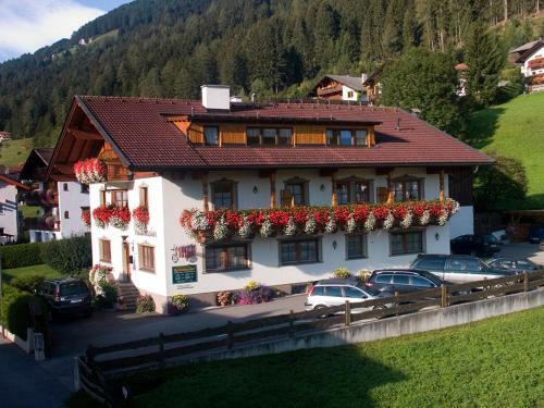 Hostal G�stehaus Rettenbacher