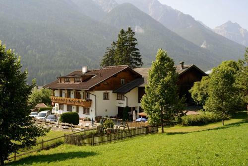 Hostal G�stehaus Rettenbacher