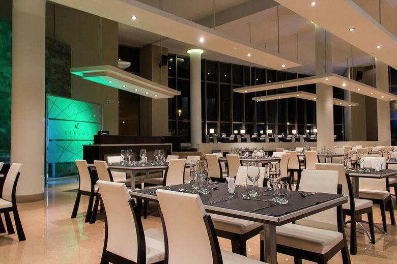 Hotel Arena Resort