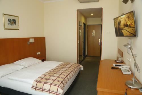 Bed & Breakfast Continental Hotel-pension