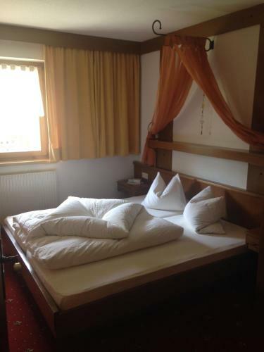 Hostal Landhaus Engadin