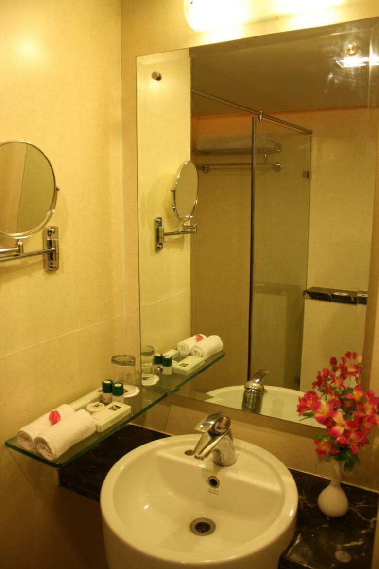 Hotel Quality Inn Residency