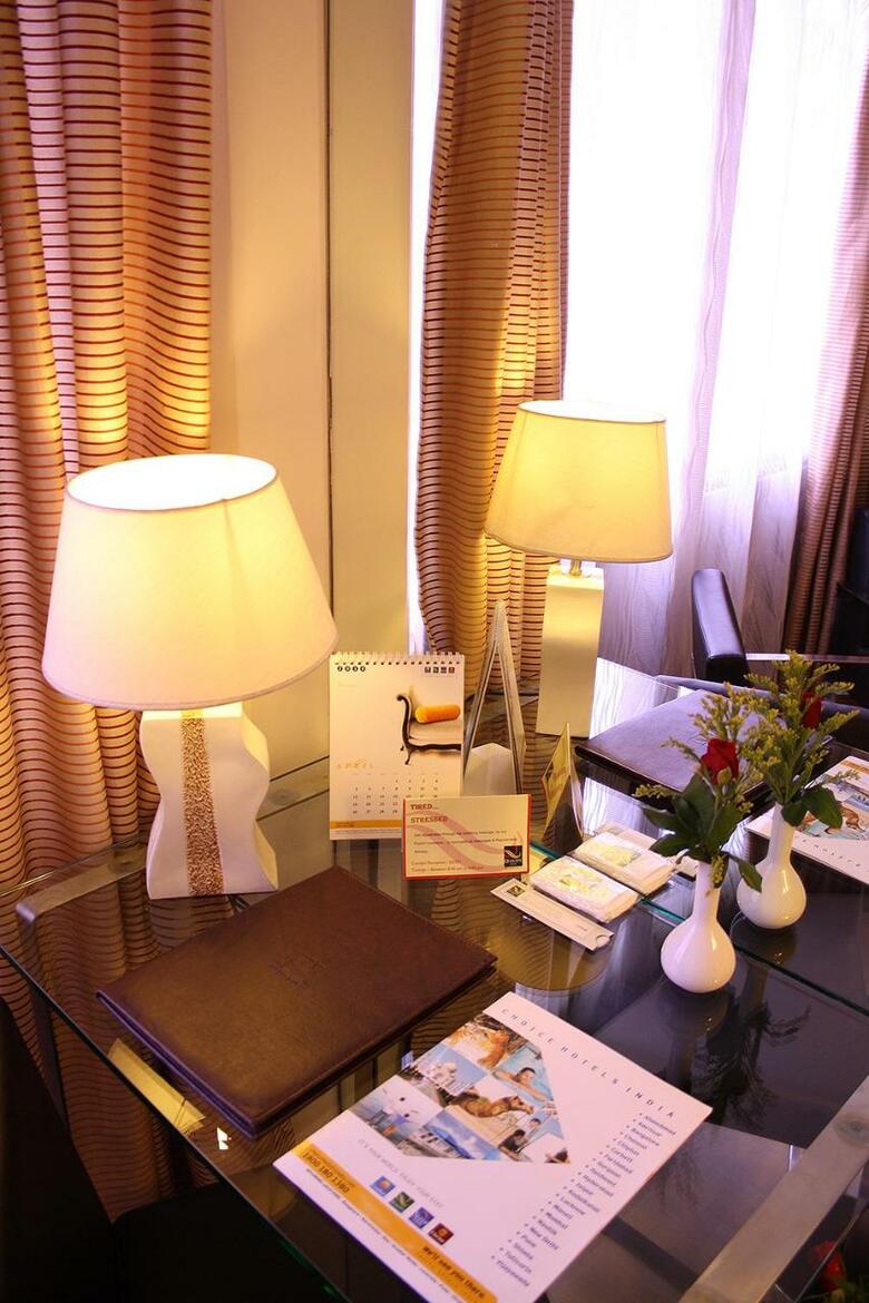 Hotel Quality Inn Residency