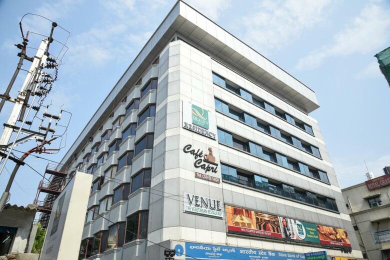 Hotel Quality Inn Residency