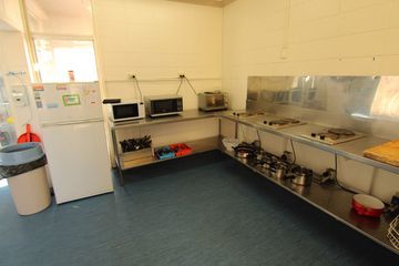Hostal Base Rotorua Hot Rock