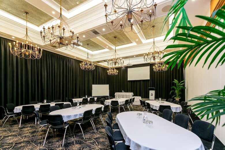 Quality Hotel Plymouth International
