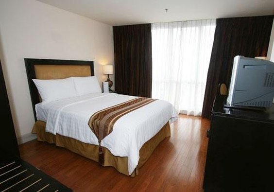 Hotel Crown Regency  Y Torre-suite Corner