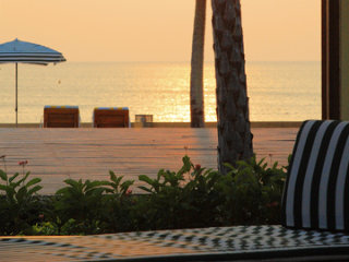 Hotel Nantra De Deluxe