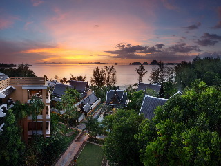 Hotel Amari Vogue Resort