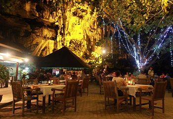Hotel Tonsai Bay Resort