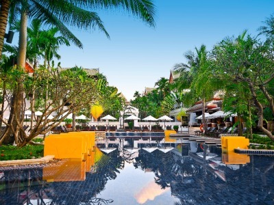 Hotel Kandaburi Resort & Spa