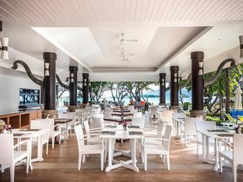 Hotel Kandaburi Resort & Spa