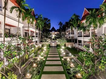 Hotel Kandaburi Resort & Spa