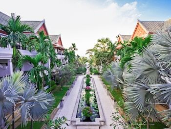 Hotel Kandaburi Resort & Spa