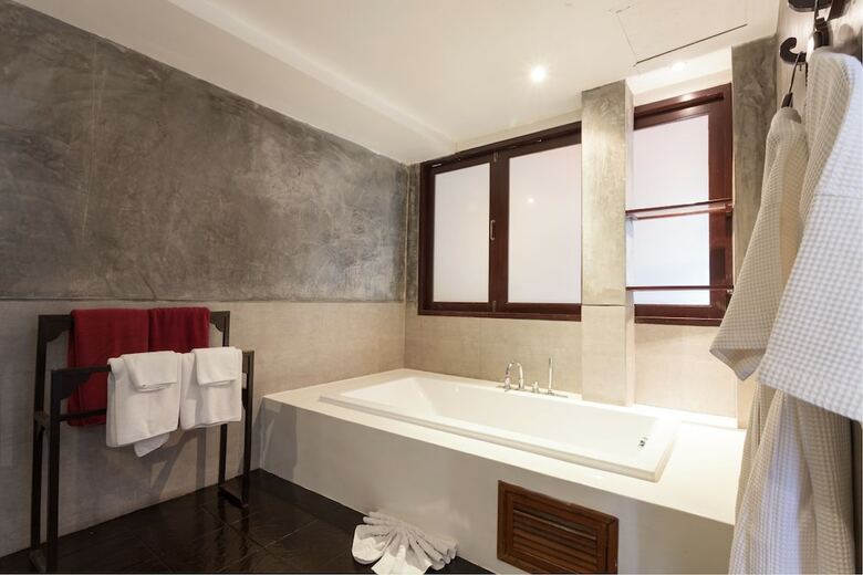 Hotel Briza Beach Resort & Spa, Koh Samui