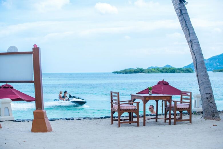 Hotel Briza Beach Resort & Spa, Koh Samui