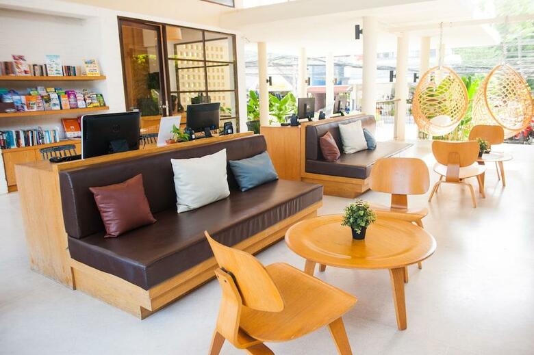 Hotel Baan Talay Resort