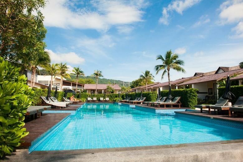 Hotel Baan Talay Resort