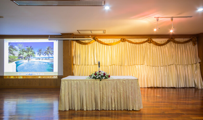 Hotel Rajapruek Samui Resort