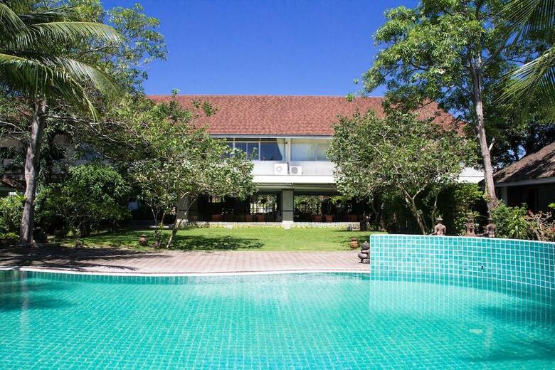 Hotel Rajapruek Samui Resort