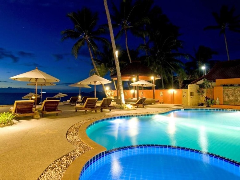 Hotel Kanok Buri Resort & Spa