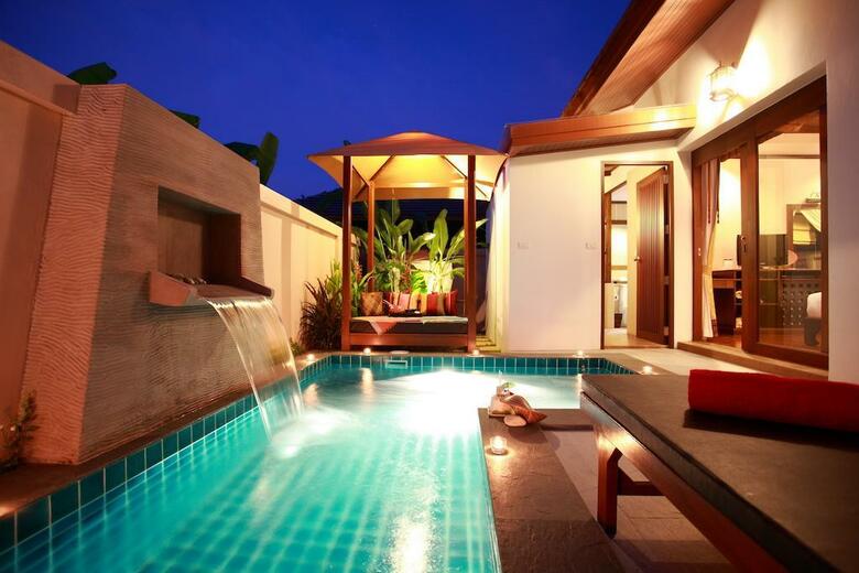 Hotel Kanok Buri Resort & Spa
