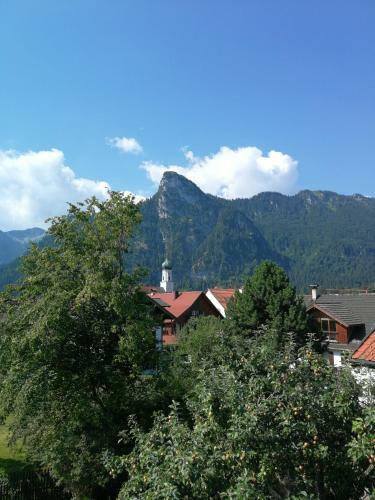 St Lukas Apartments