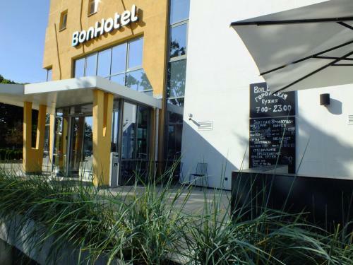 Bonhotel