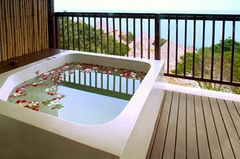 Hotel Silavadee Pool Spa Resort