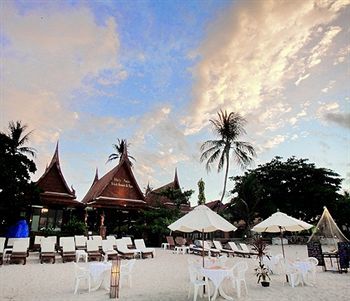 Hotel White House Beach Resort & Spa