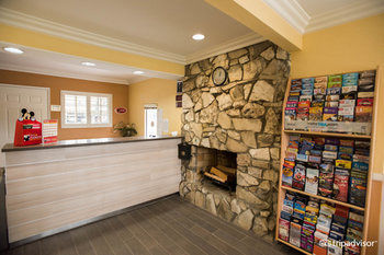 Hotel Anaheim Islander Inn And Suites