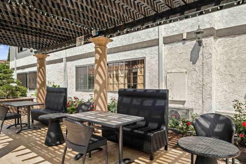Lemon Tree Hotel