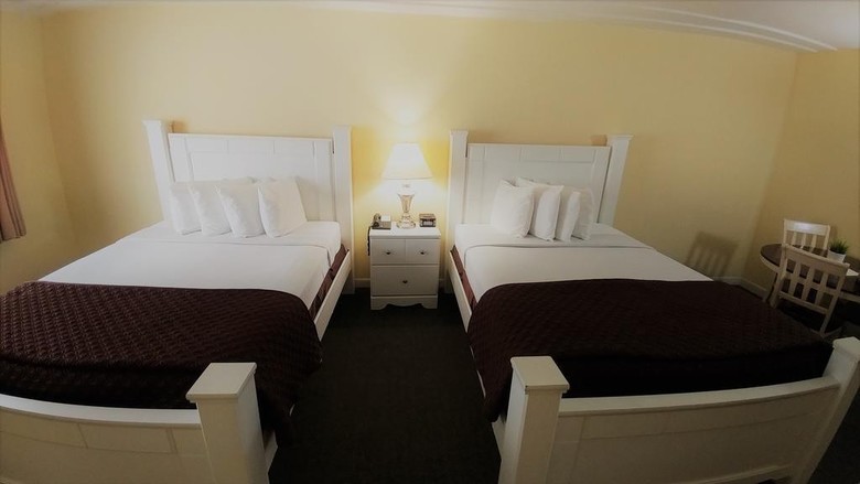 Hollywood Celebrity Hotel