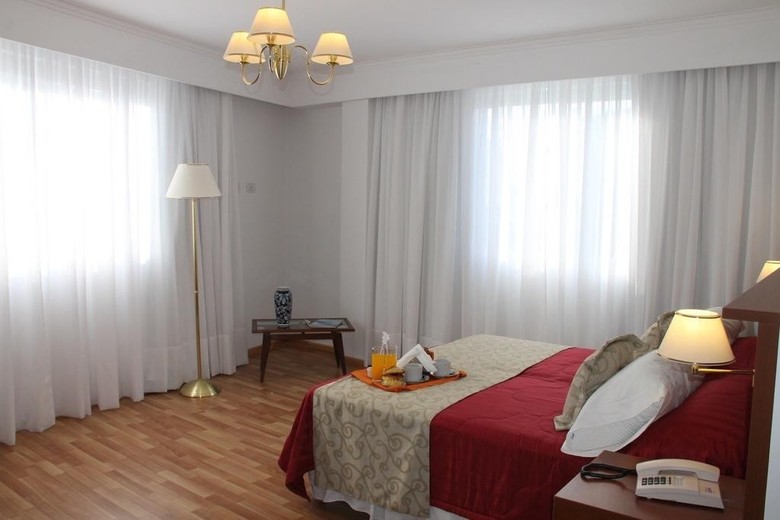 Hotel Hostal Del Sol Spa