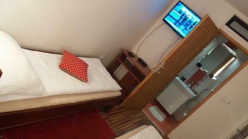 Bed & Breakfast Pansion Bazeni