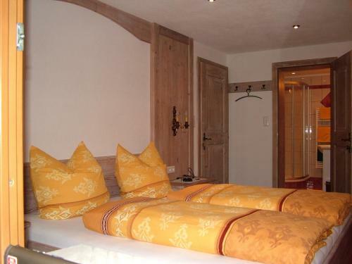 Hostal Appartements G�stehaus Schrott