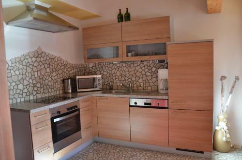 Hostal Appartements G�stehaus Schrott