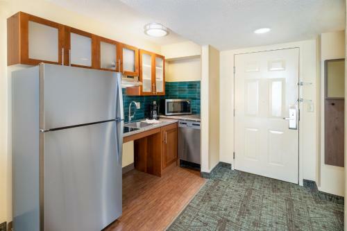Staybridge Suites Memphis-poplar Ave East, An Ihg Hotel