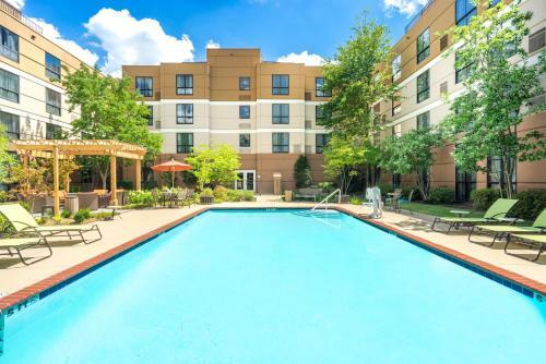 Staybridge Suites Memphis-poplar Ave East, An Ihg Hotel