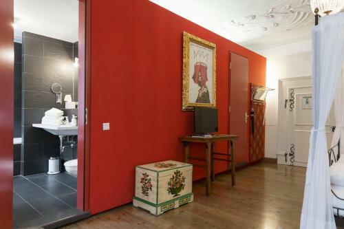 Hotel Orph�e