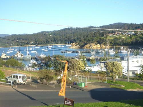 Snug Cove Villas