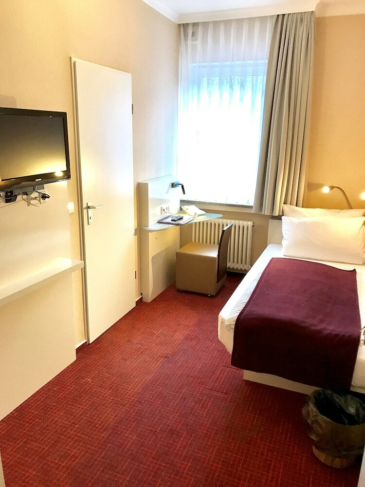 Hostal Hotel Elisabetha Garni